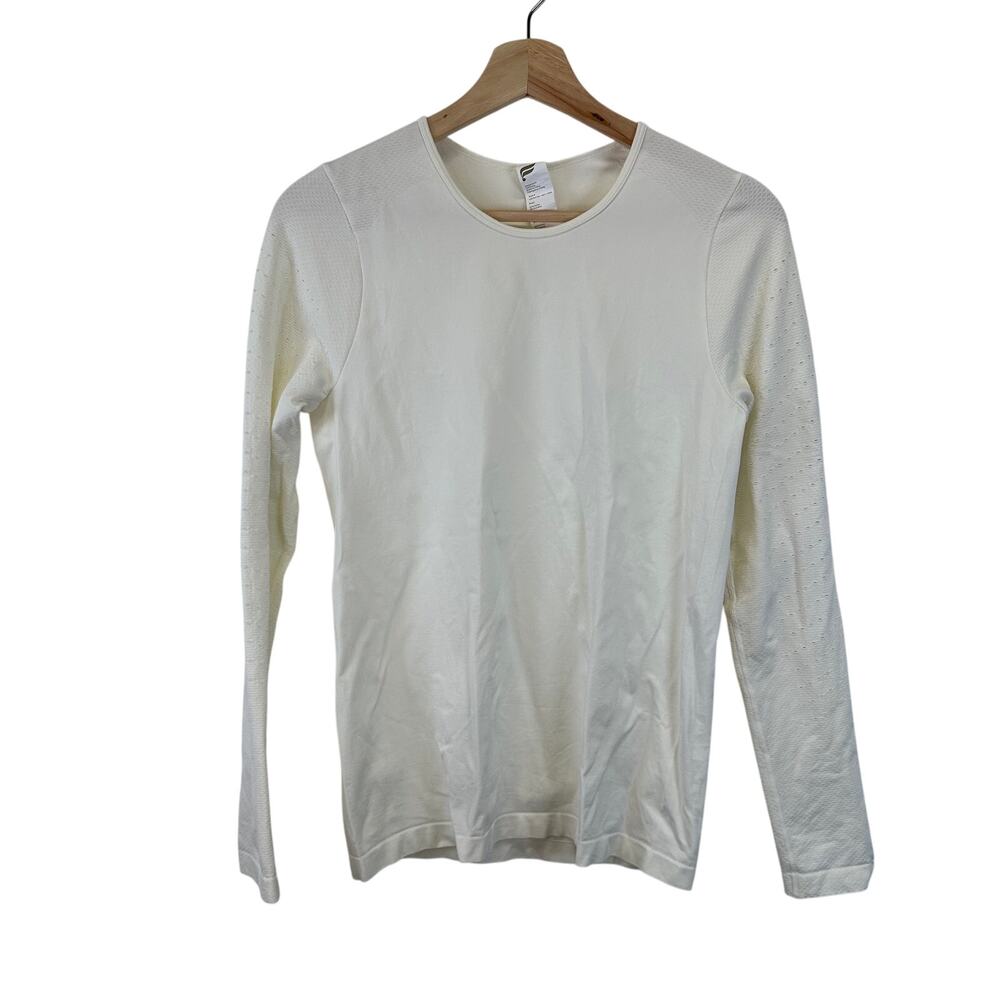 Fabletics Long Sleeve Cream‎ Performance Shirt Womens Size Small Fitness Gym